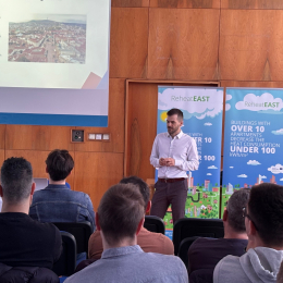 PTE MIK hallgatók szakmai napon a távhő jövőjéről